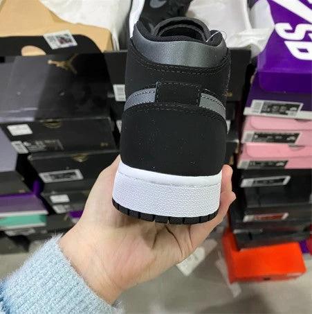 Air Jordan 1 Mid SE GS Black And Green by Air Jordan