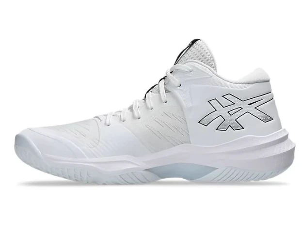 Asics Sky Elite FF MT 3 White White 1052A076-100 by Air Jordan