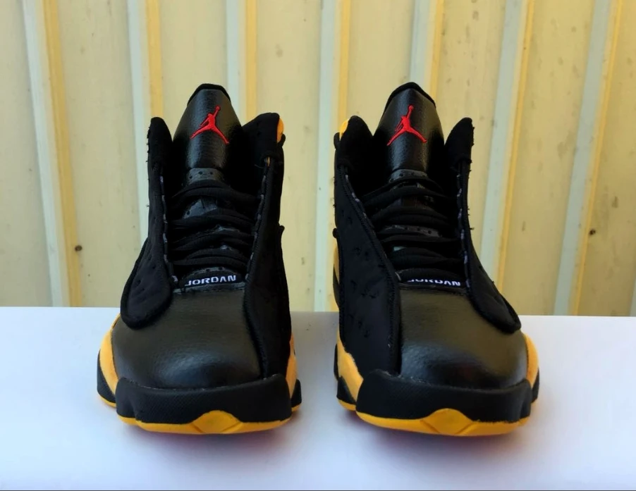 Air Jordan 13 Black Yellow by Air Jordan