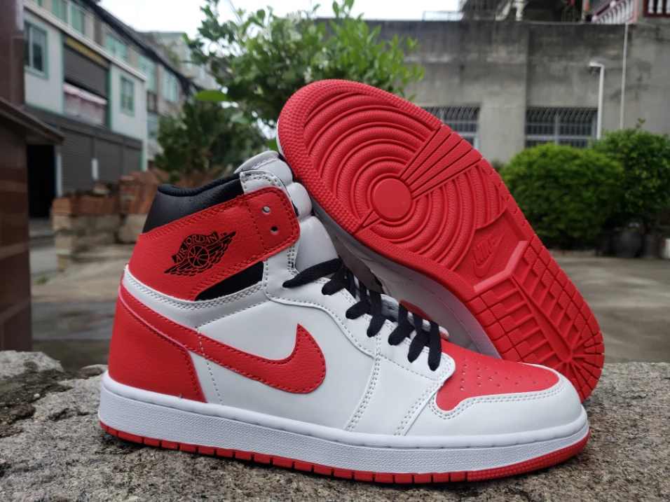 Air Jordan 1 High OG Heritage by Air Jordan