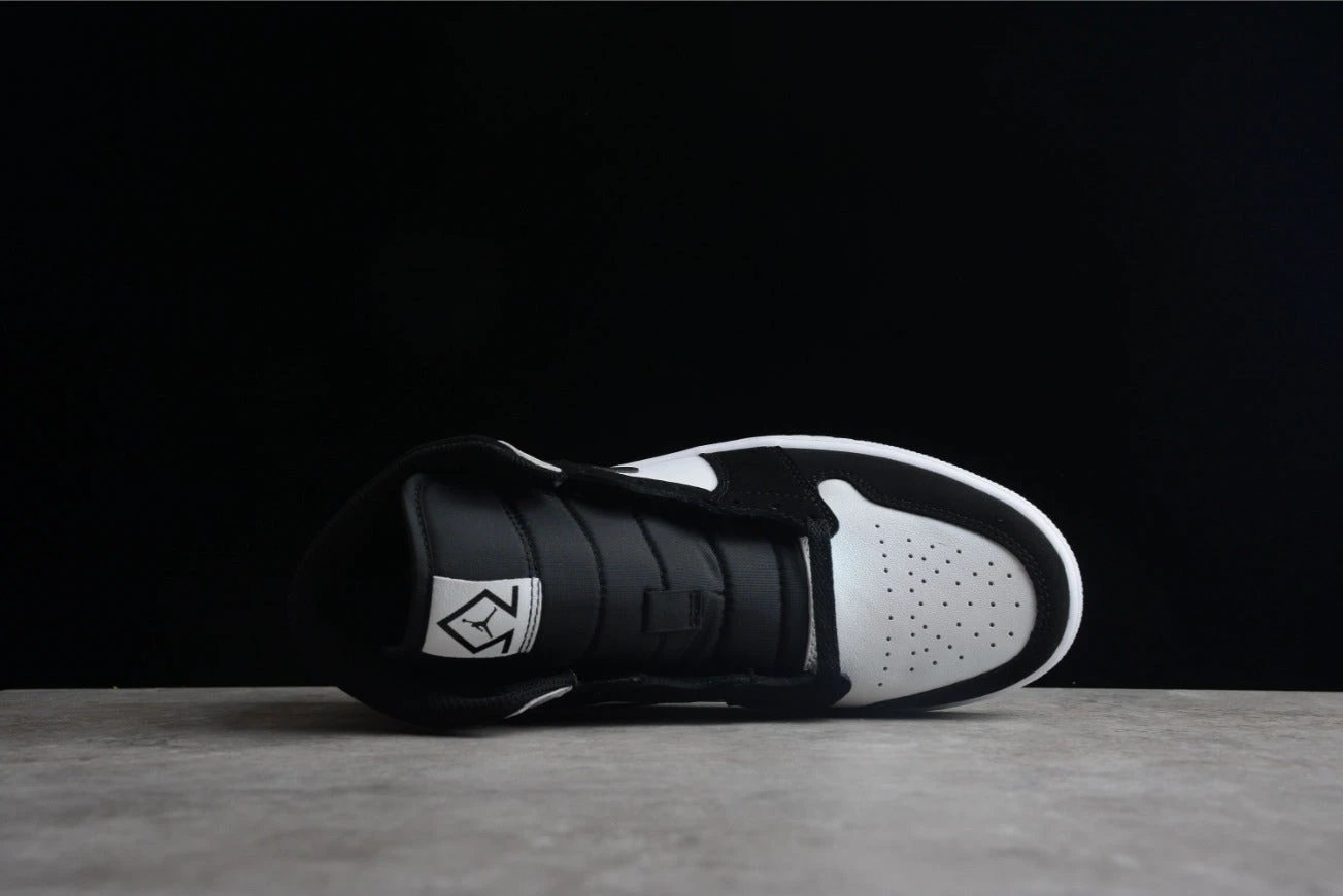 Air Jordan 1 Mid Diamond Shorts by Air Jordan