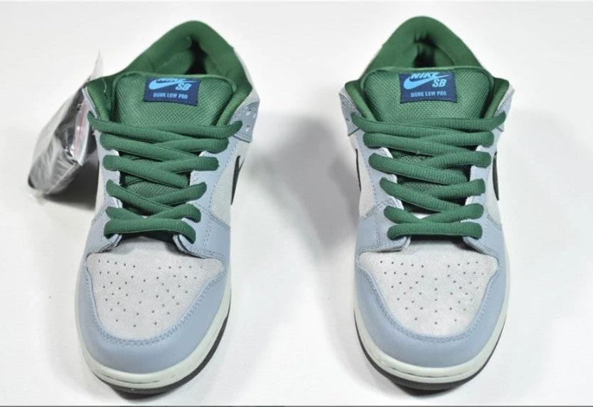 Nike SB Dunk Low Maple Leaf Central Park Shoes Sneakers by Air Jordan