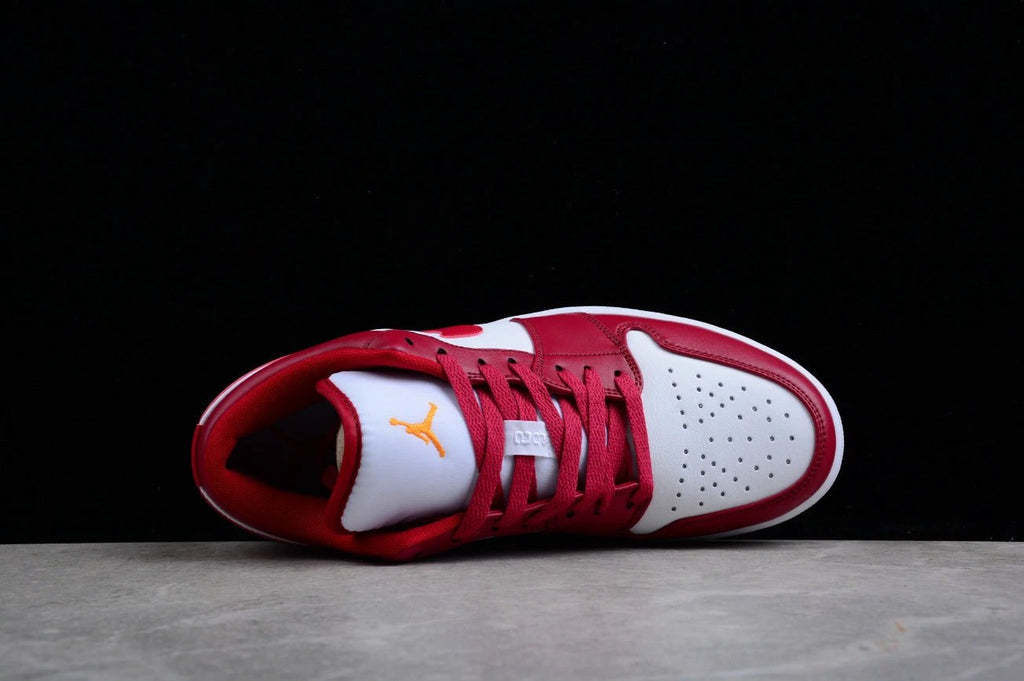 Air Jordan 1 Low OG Chicago by Air Jordan