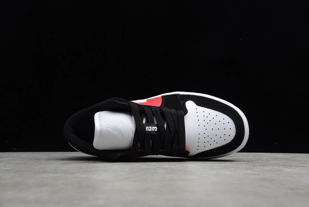 Air Jordan 1 Low Chicago Bulls by Air Jordan