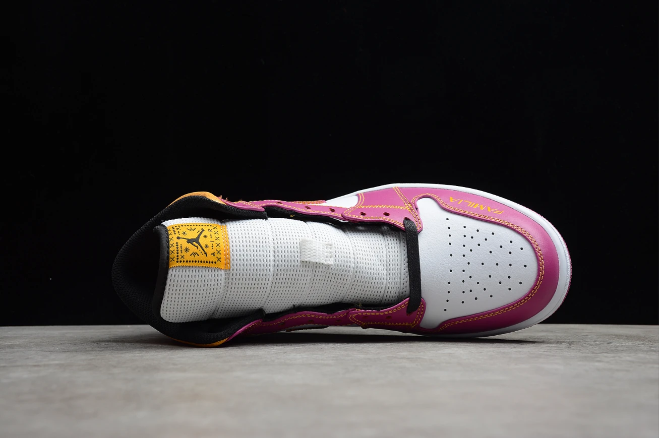Air Jordan 1 Mid Familia by Air Jordan