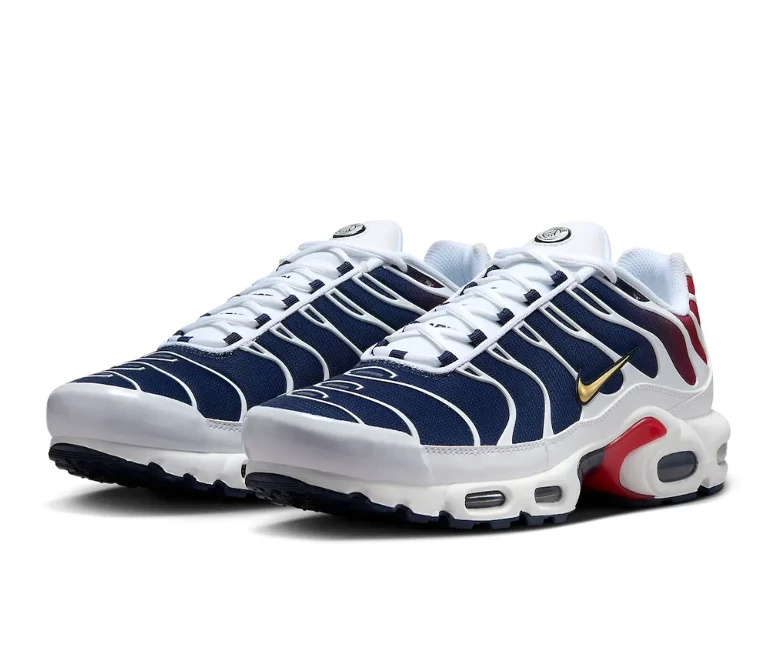AM Plus Paris Saint-Germain Shoes Sneakers by Air Jordan