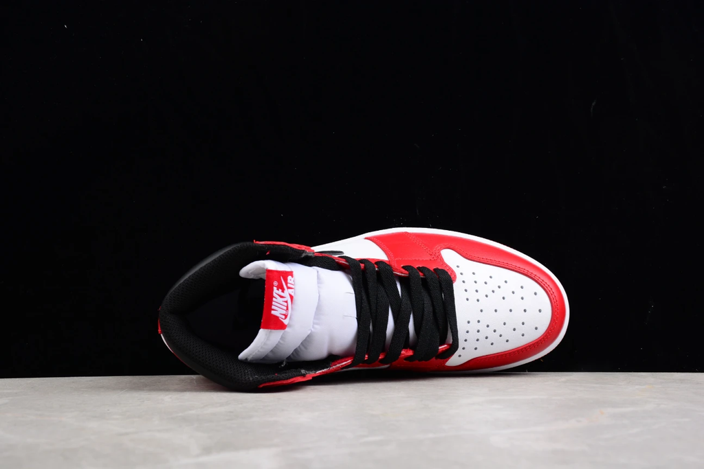 Air Jordan 1 Retro High OG 'Chicago' by Air Jordan