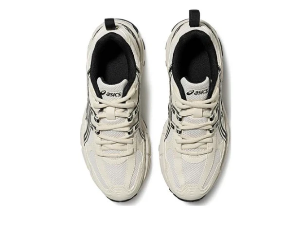 Asics Gel Kahana 8 SP White Black 1011B998-200 by Air Jordan