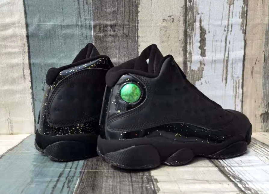 Air Jordan 13 Gold Glitter by Air Jordan
