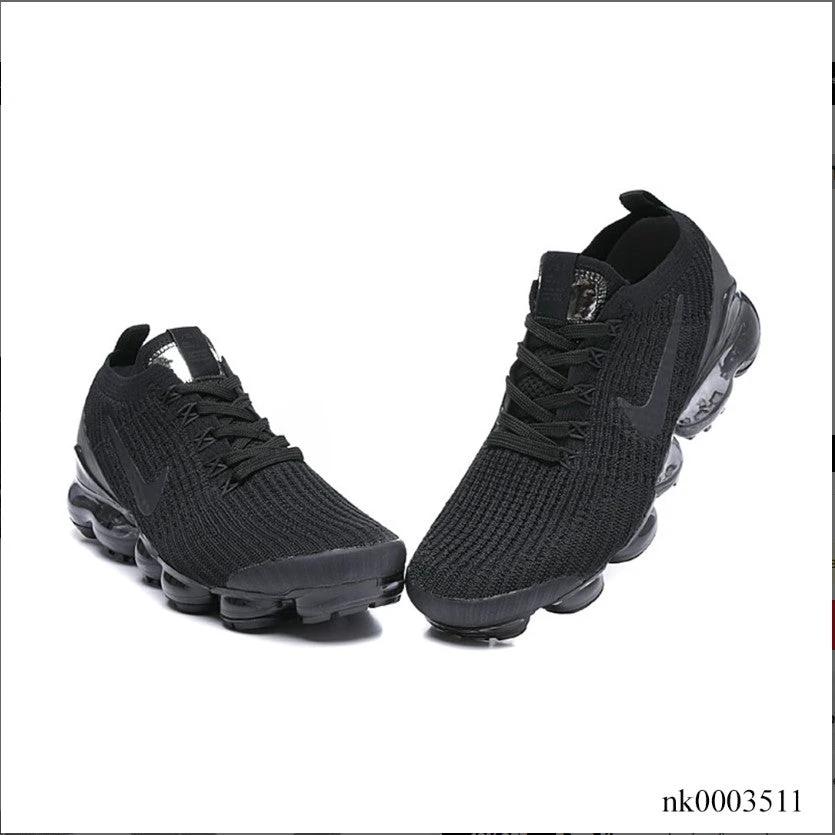 Air VaporMax Flyknit Shoes Sneakers (W) by Air Jordan