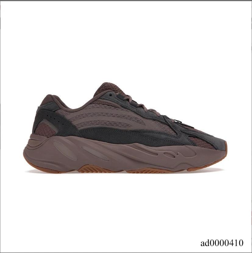 Yeezy Boost 700 V2 Mauve Shoes Sneakers by Air Jordan