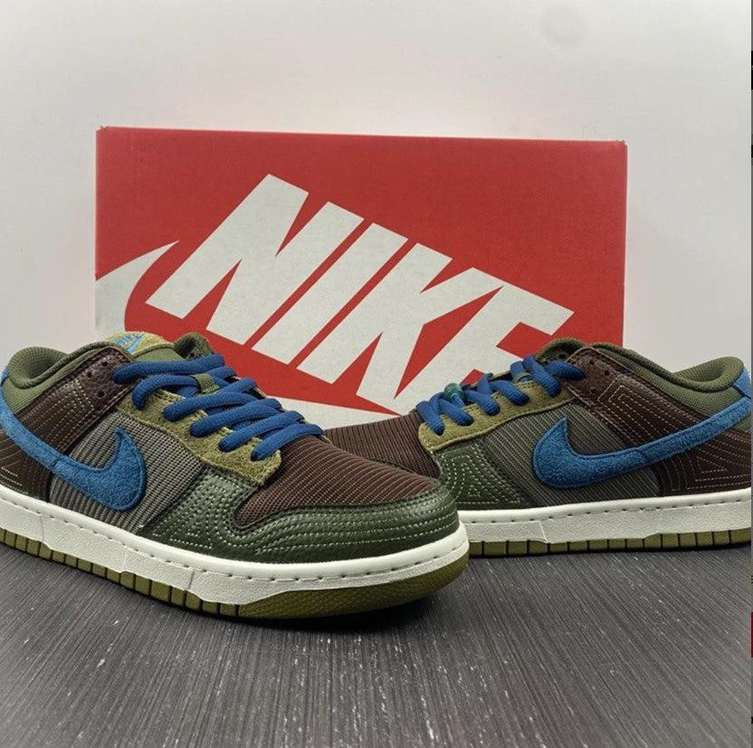 Dunk Low Jade Shoes Sneakers by Air Jordan
