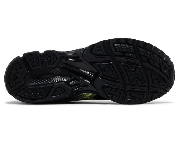 Asics Gel-Nimbus 10.1 Kith Black Pure Silver 1203A844-001 by Air Jordan