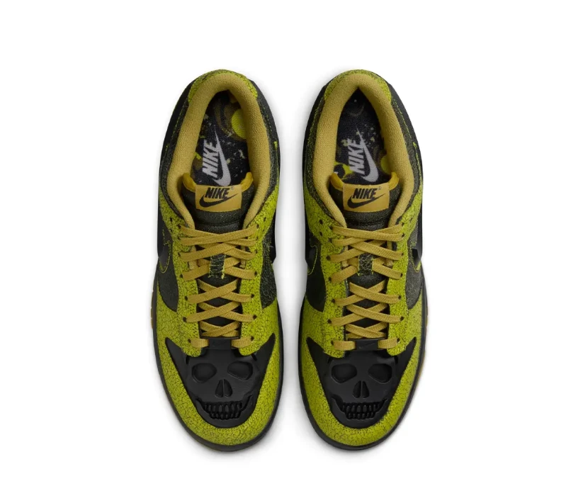 Dunk Low HalloweenSkull Toe Shoes Sneakers by Air Jordan