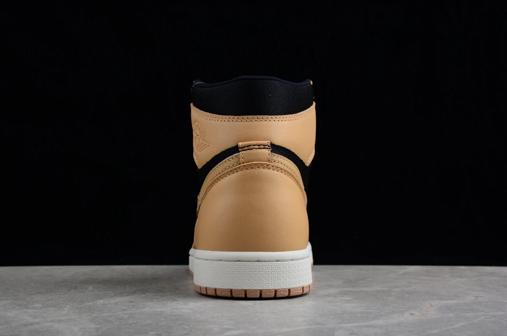 Air Jordan 1 Retro High OG Heirloom by Air Jordan