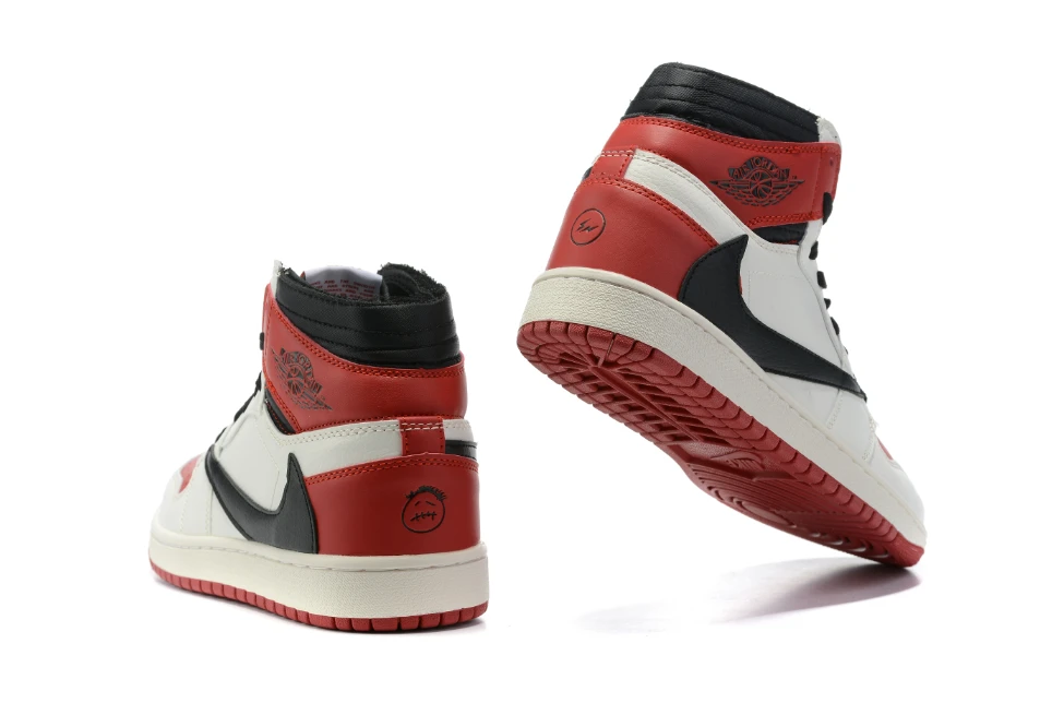Travis Scott x Air Jordan 1 Chicago by Air Jordan