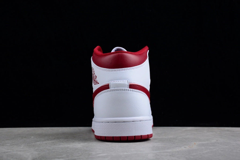 Air Jordan 1 Mid Reverse Chicago by Air Jordan
