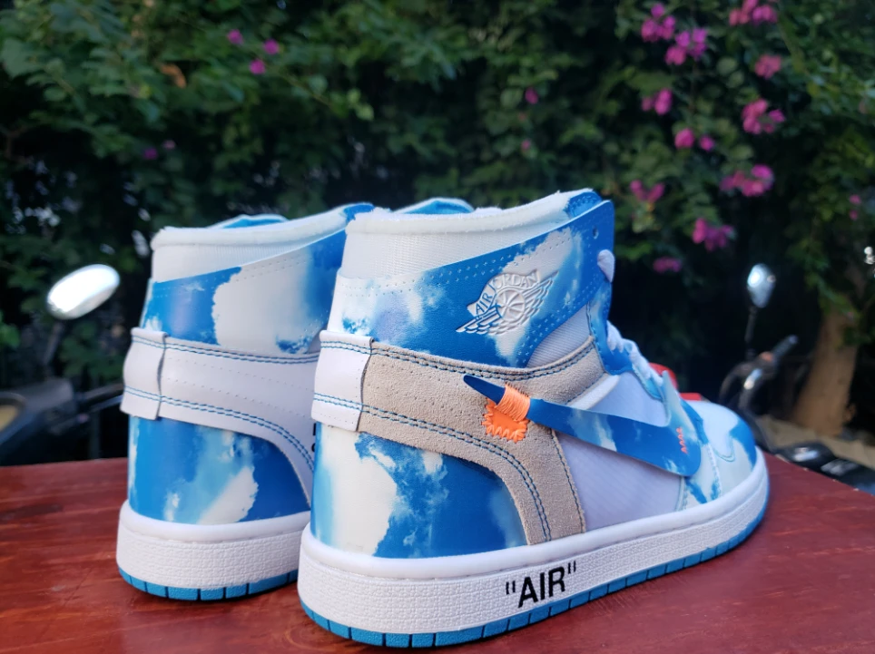 Off-White x Air Jordan 1 High Cloudy Sky by Air Jordan