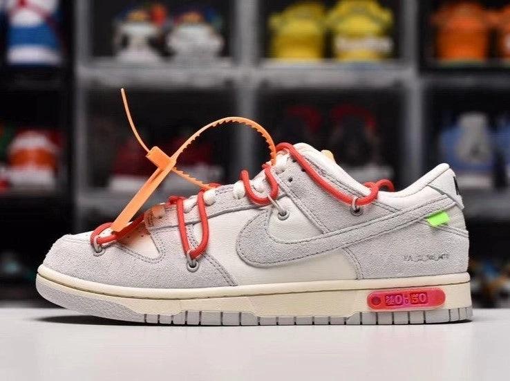 Dunk Low Off-White Lot 40 Shoes Sneakers by Air Jordan
