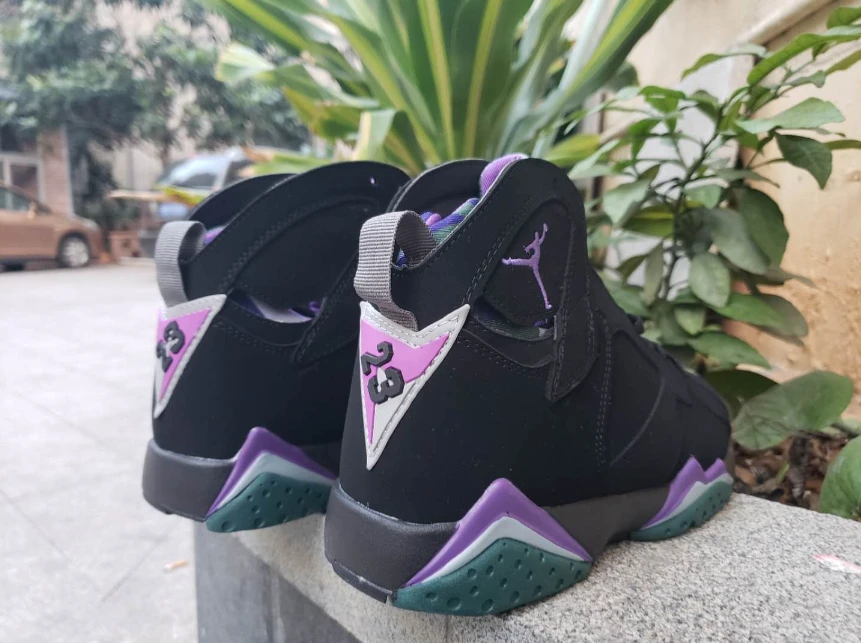 Air Jordan 7 Retro GS Ray Allen by Air Jordan