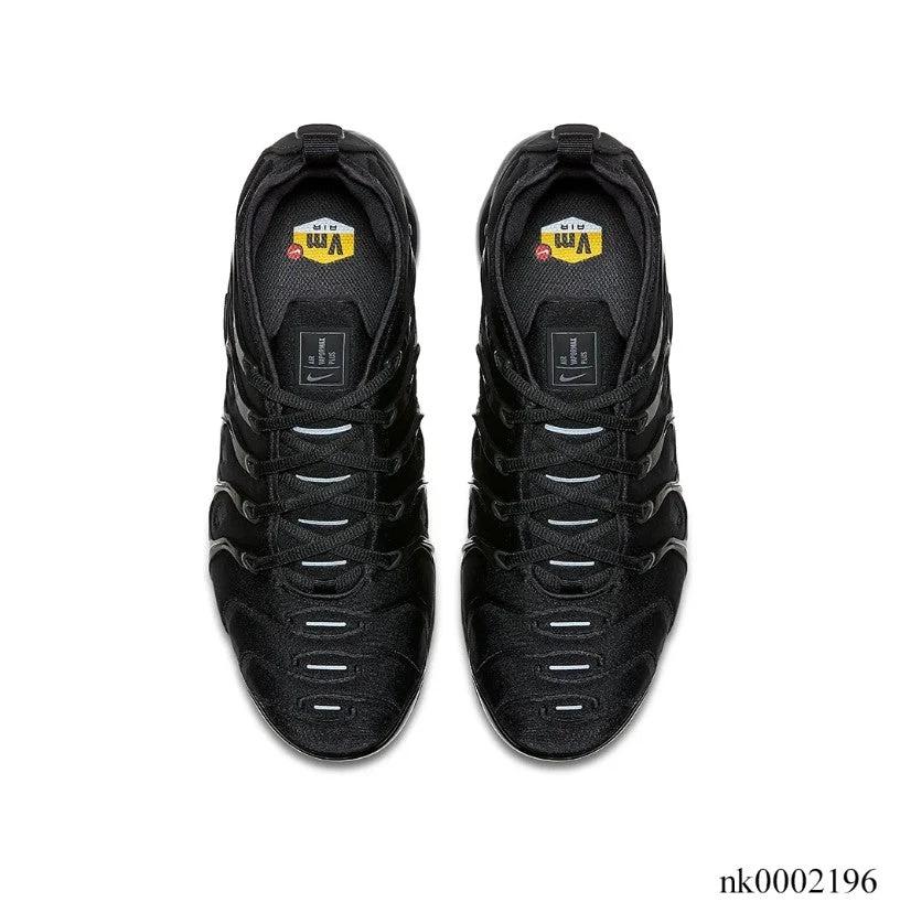 Air VaporMax Plus Triple Black Shoes Sneakers by Air Jordan
