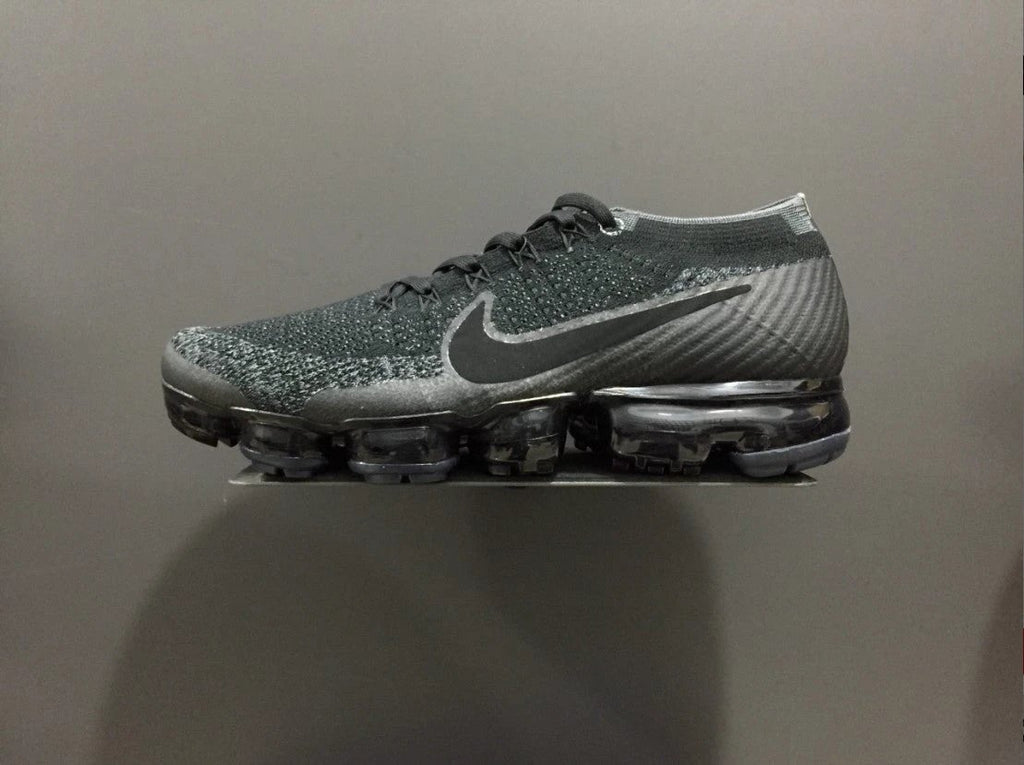Air VaporMax Flyknit Black Dark Grey Shoes Sneakers by Air Jordan