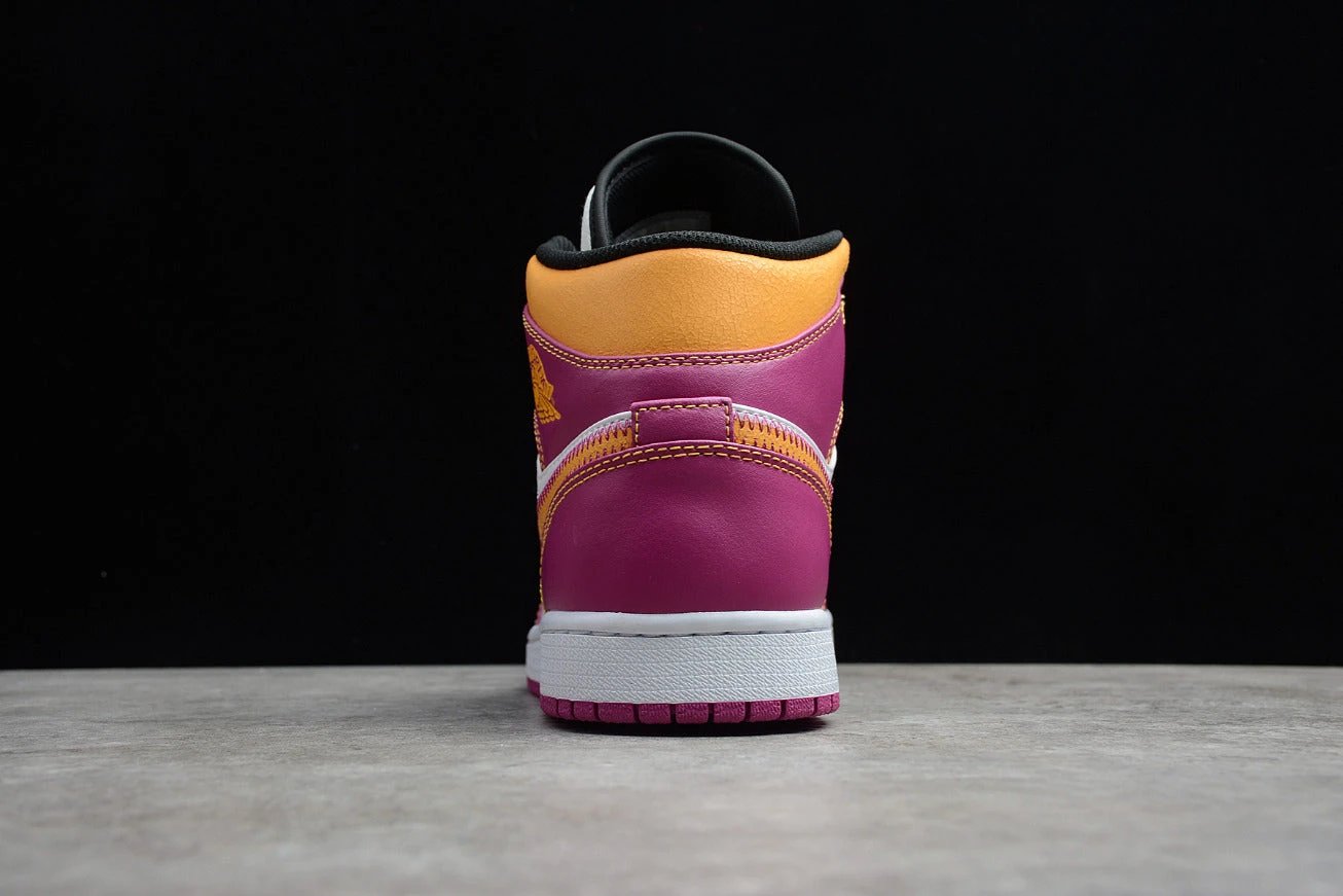 Air Jordan 1 Mid Familia by Air Jordan