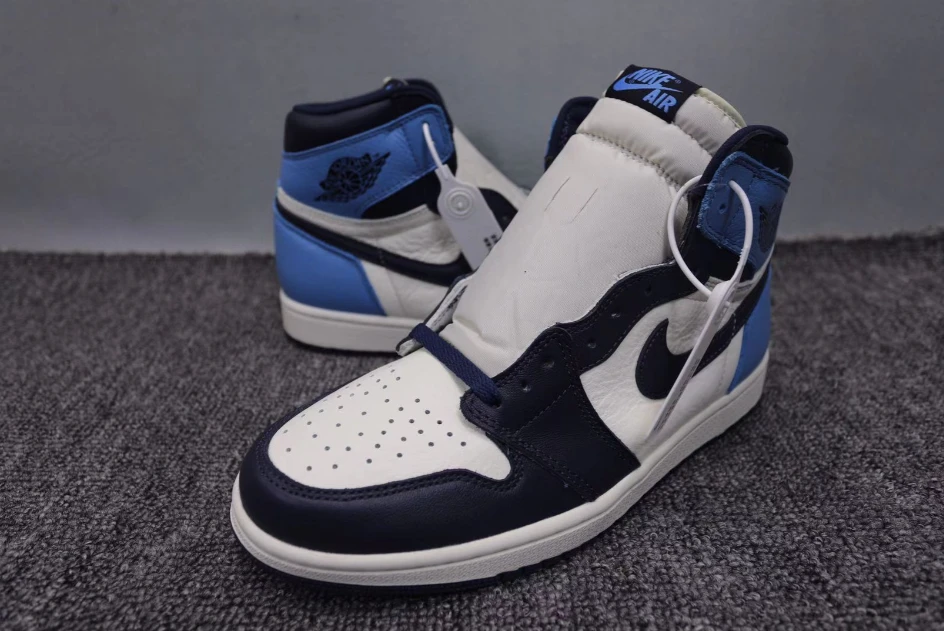 Air Jordan 1 Retro High OG Obsidian UNC by Air Jordan
