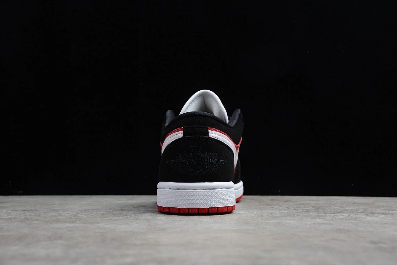 Air Jordan 1 Low Chicago Bulls by Air Jordan