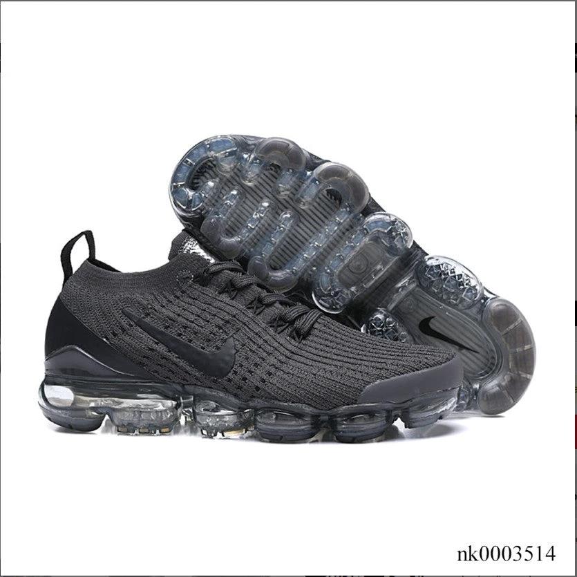 Air VaporMax Flyknit Shoes Sneakers (W) by Air Jordan