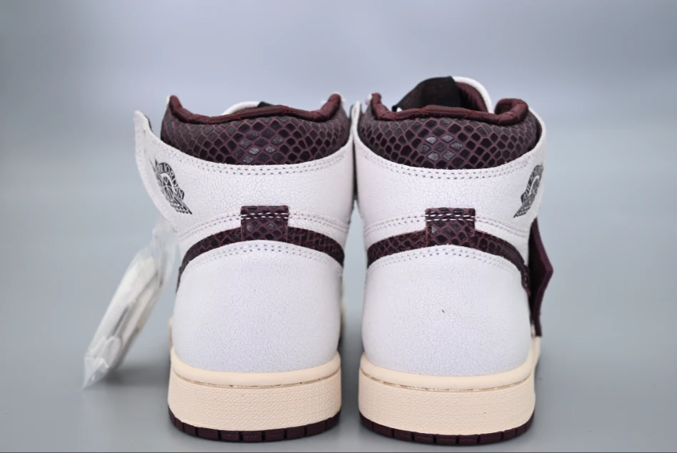 Air Jordan 1 Retro High Og ''A Ma Maniere'' by Air Jordan