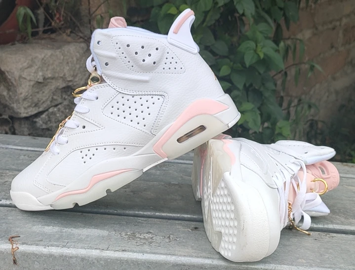 Air Jordan 6 WMNS “Gold Hoops” by Air Jordan