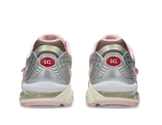 Asics Gel-Nimbus 10.1 Vandy The Pink x atmos Banana Split Strawberry 1203A865-702 by Air Jordan