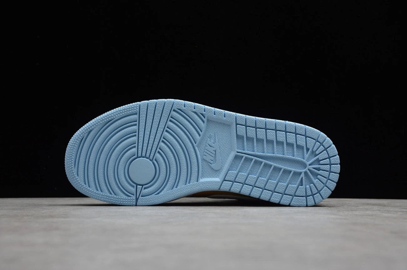 Air Jordan 1 Mid SE Sesame by Air Jordan
