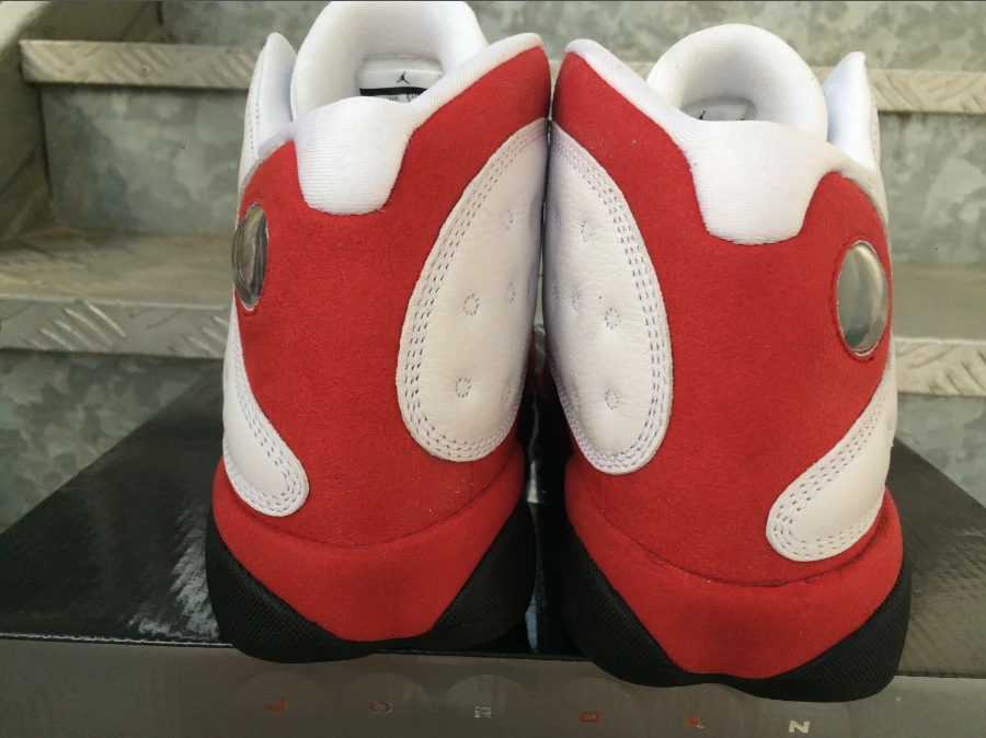 Air Jordan 13 Chicago by Air Jordan
