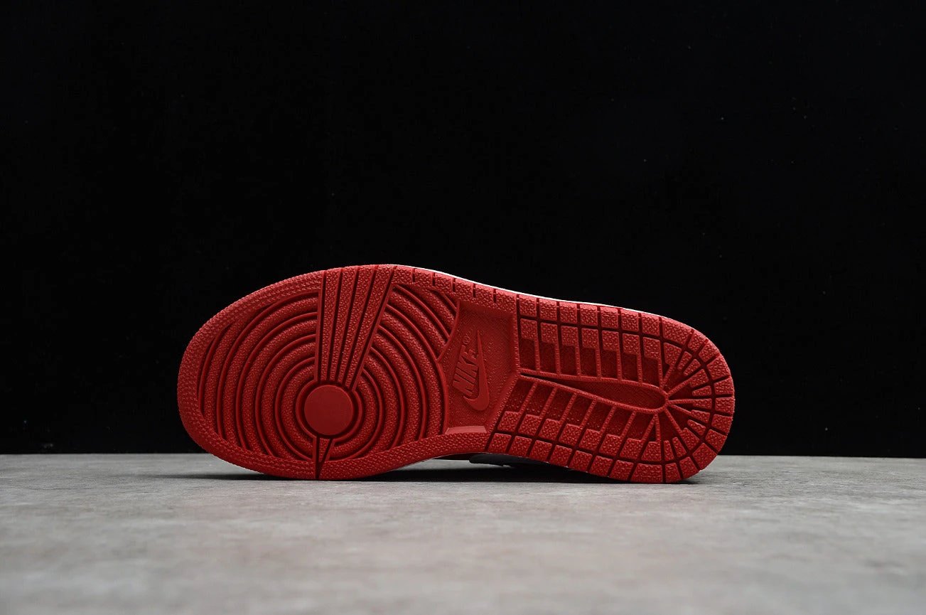 Air Jordan 1 Low Chicago Bulls by Air Jordan