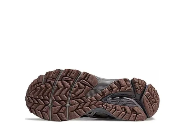 Asics Gel Kahana 8 FL Brown Carbon Black 1011B828-022 by Air Jordan