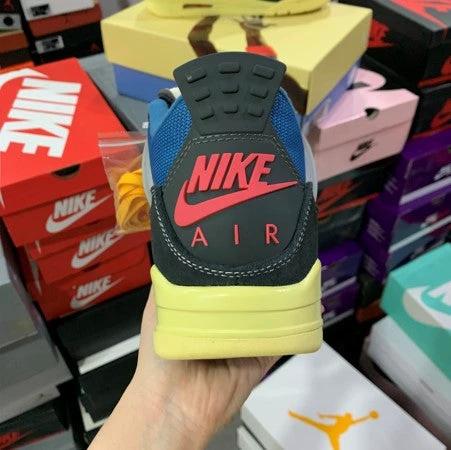 Air Jordan 4 Cavaliers by Air Jordan