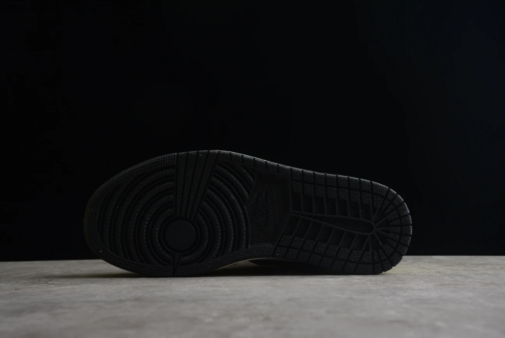 Air Jordan 1 Retro High OG “Obsidian” by Air Jordan