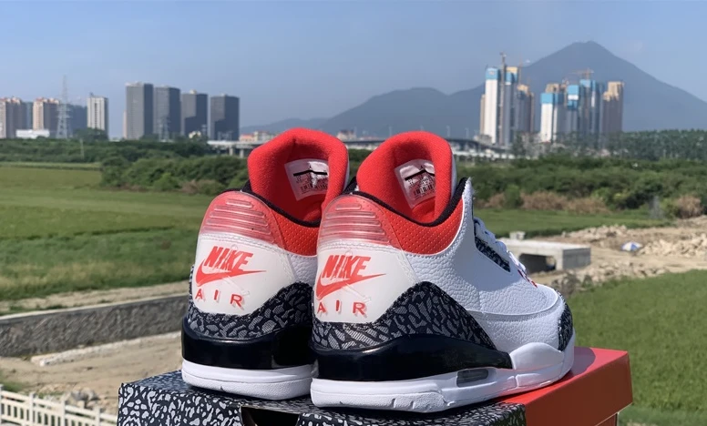 Air Jordan 3 Retro SE Fire Red Denim by Air Jordan