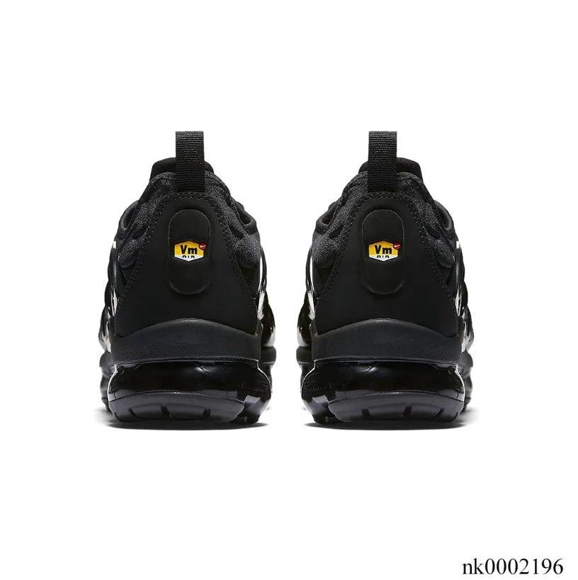 Air VaporMax Plus Triple Black Shoes Sneakers by Air Jordan
