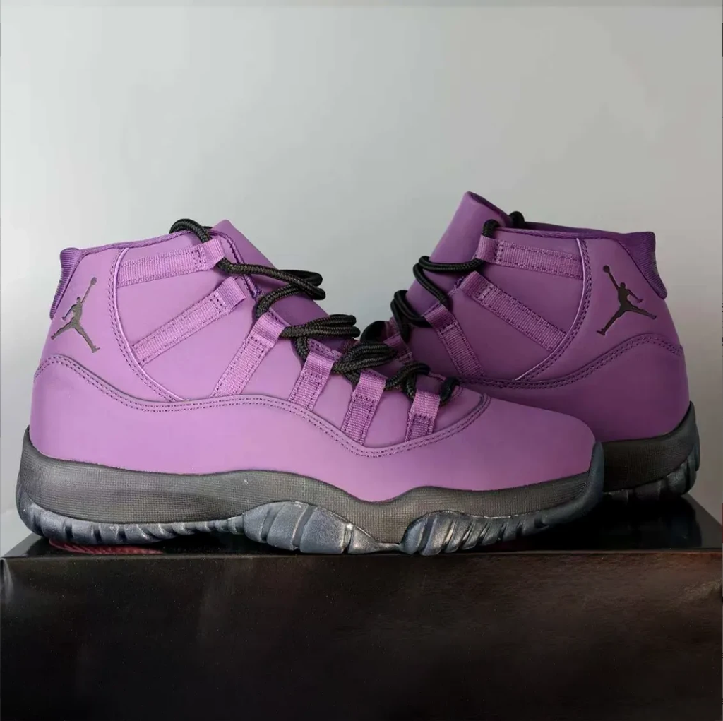 Air Jordan 11 Mojave Shoes Sneaker by Air Jordan
