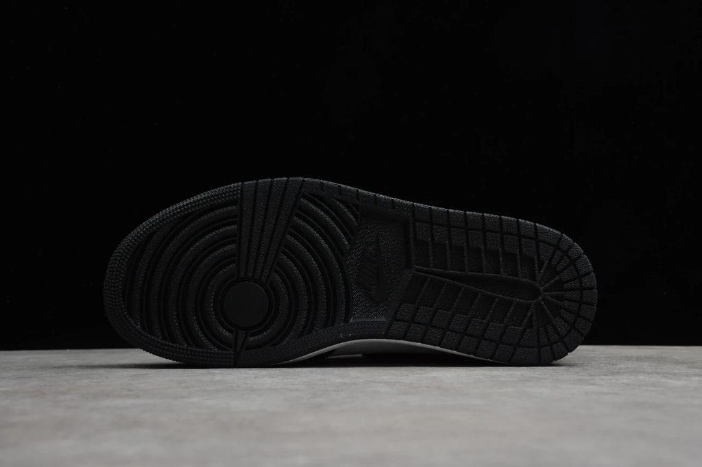 Air Jordan 1 Retro High OG 'Twist' by Air Jordan