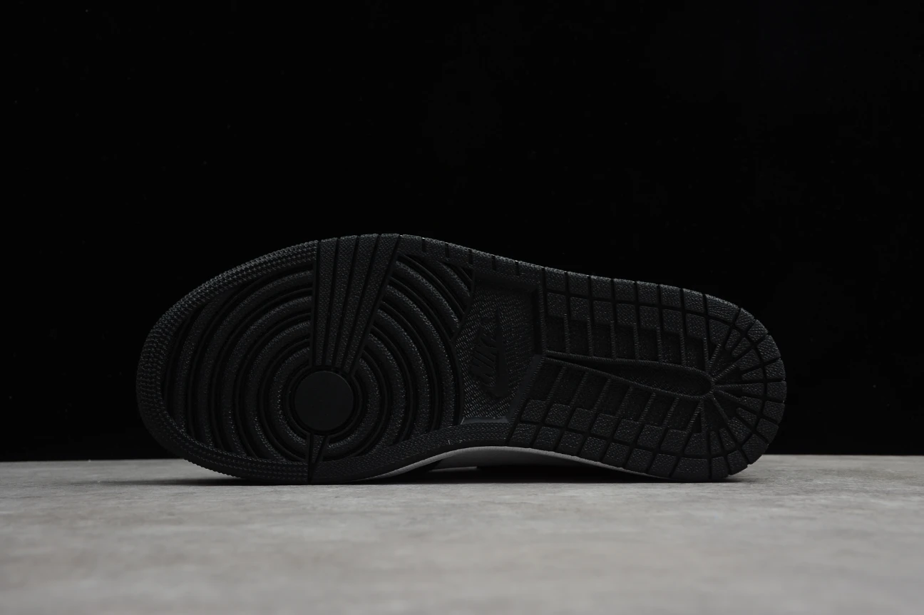 Air Jordan 1 Retro High OG 'Twist' by Air Jordan