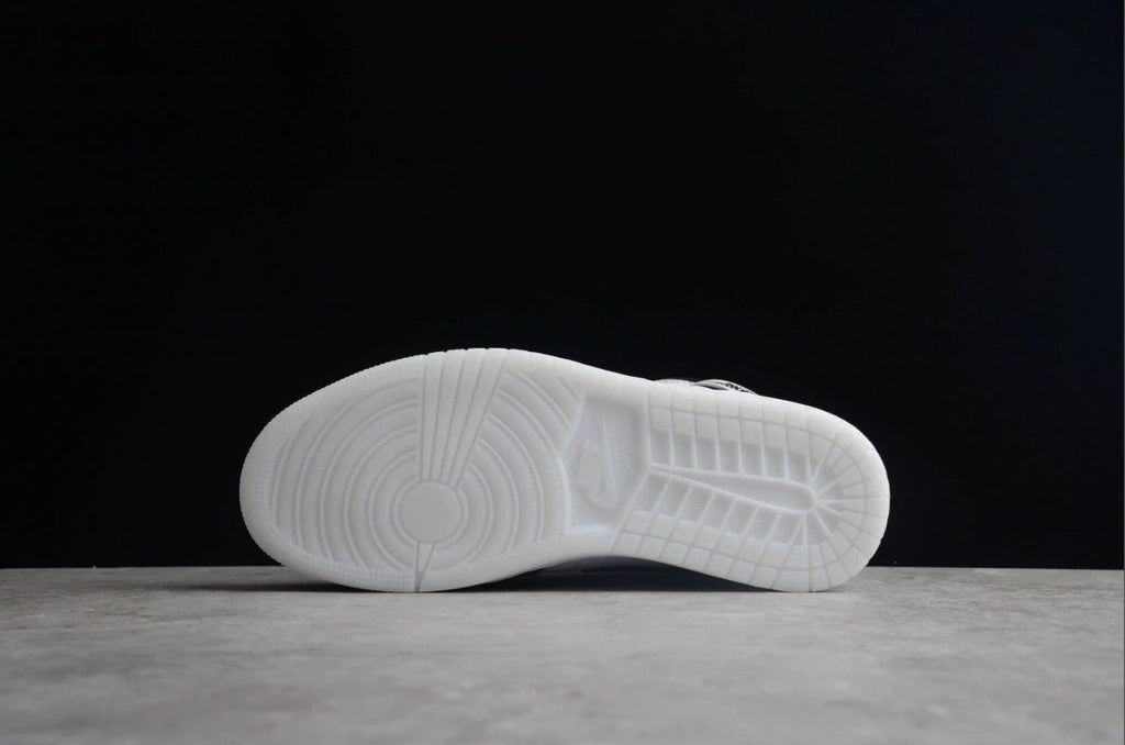 Air Jordan 1 Mid Diamond Shorts by Air Jordan