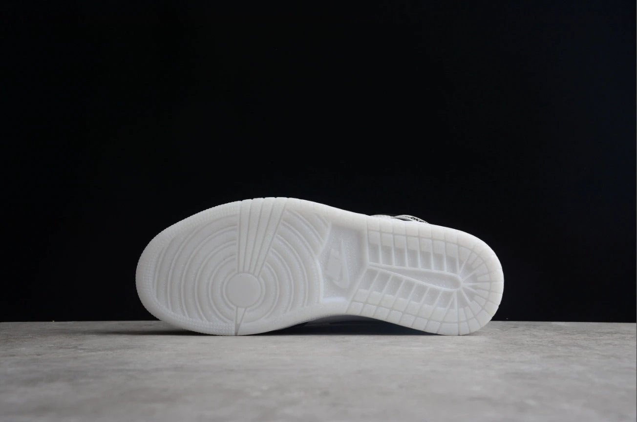 Air Jordan 1 Mid Diamond Shorts by Air Jordan