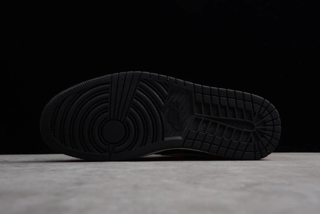 Air Jordan 1 Mid Small Buckle Broken by Air Jordan