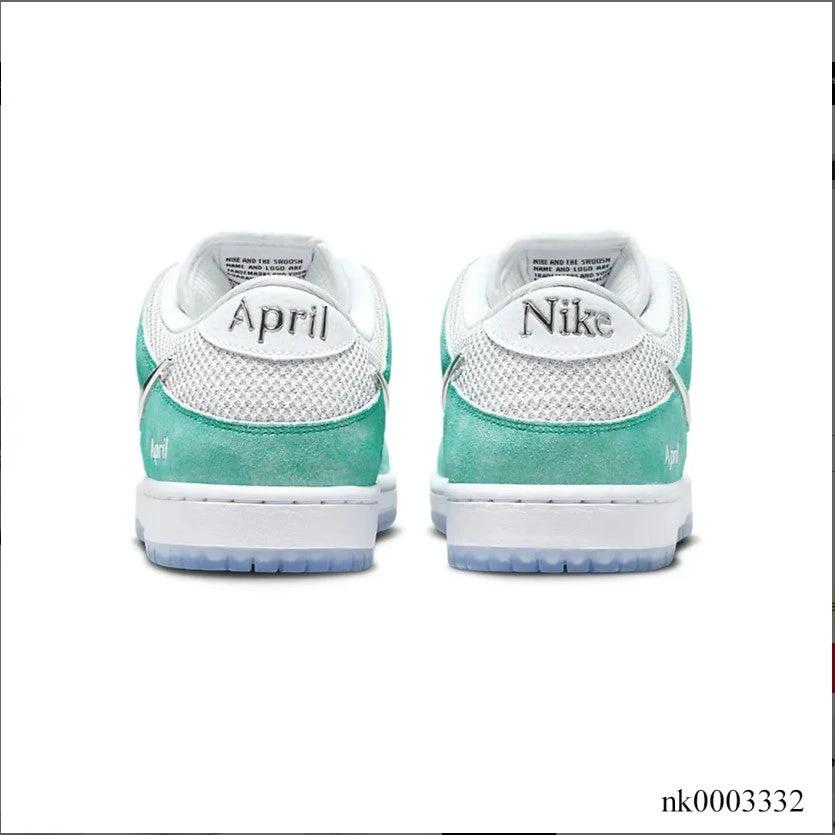 Nike SB Dunk Low April Skateboards Shoes Sneakers by Air Jordan