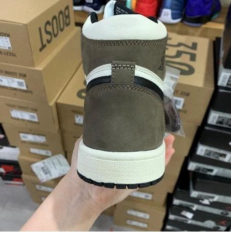 Air Jordan 1 Retro High Dark Mocha by Air Jordan