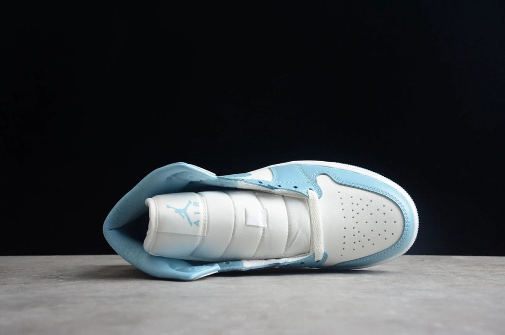 Air Jordan 1 Mid UNC 2022 by Air Jordan